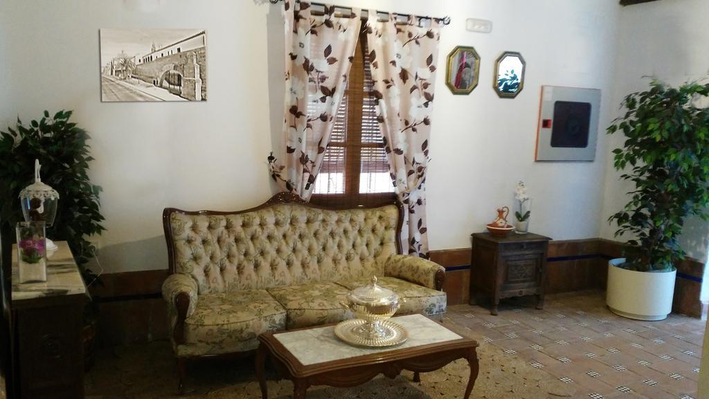 Hotel Hospederia Convento De Santa Clara Palma del Río Zewnętrze zdjęcie